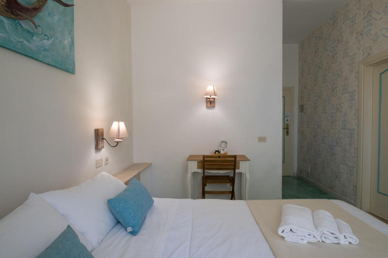 Hotel Punto 3*